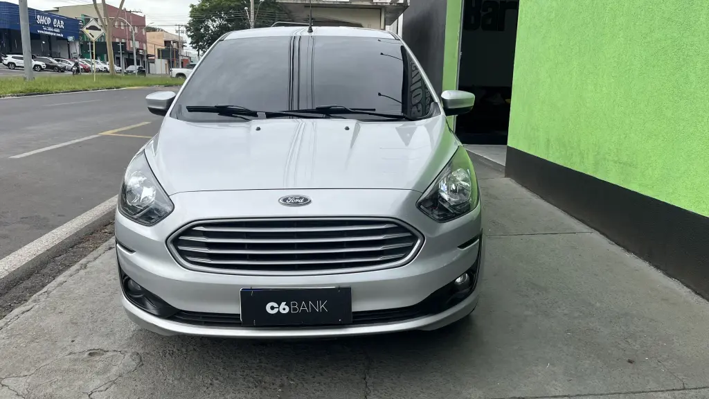 FORD Ka + Sedan - Foto