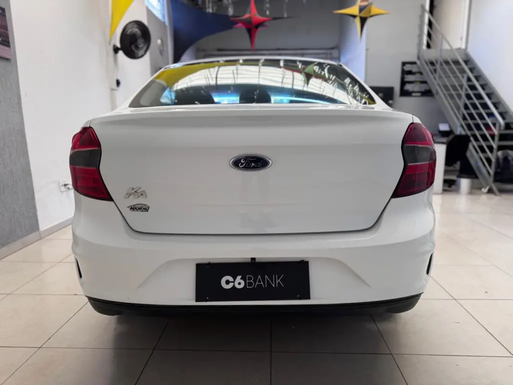 FORD Ka + Sedan - Foto