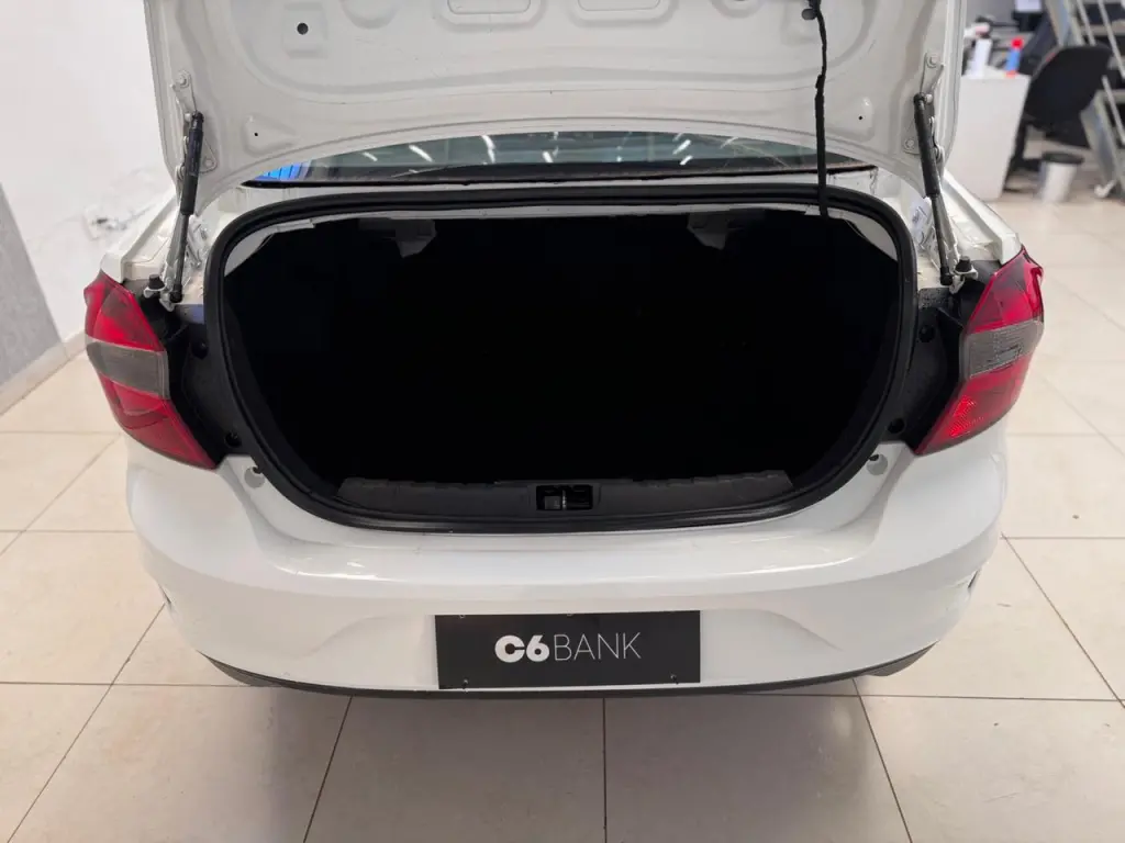 FORD Ka + Sedan - Foto