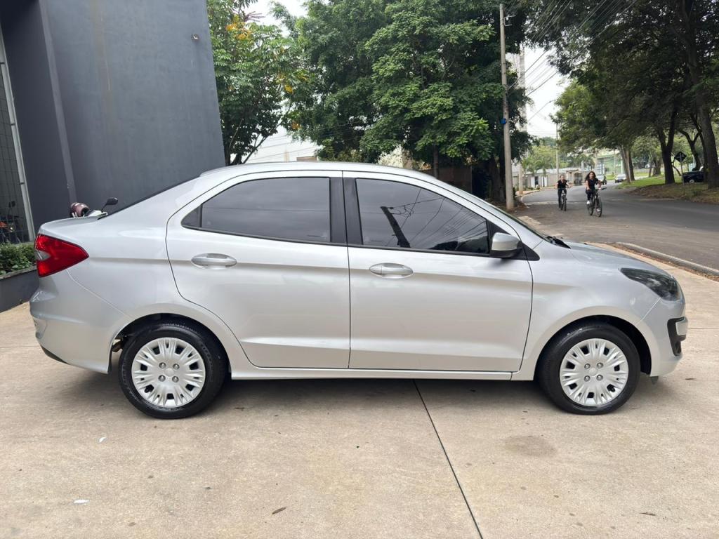 FORD Ka + Sedan - Foto