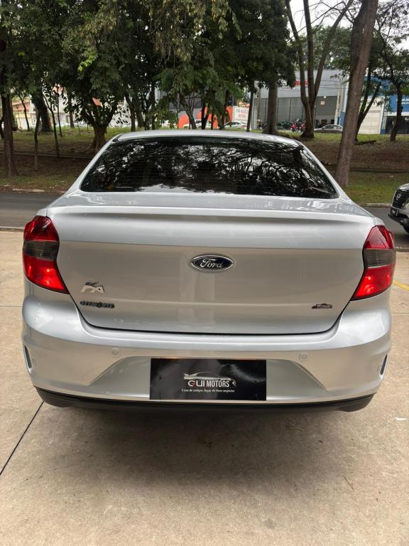 FORD Ka + Sedan - Foto