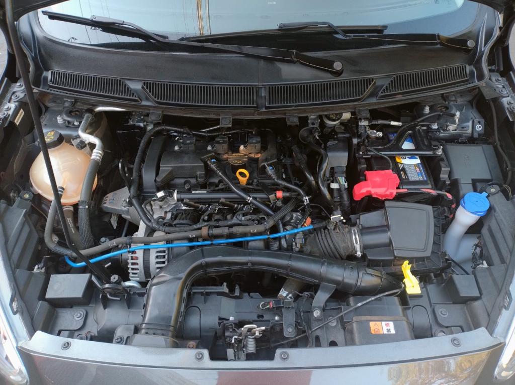 FORD Ka + Sedan - Foto