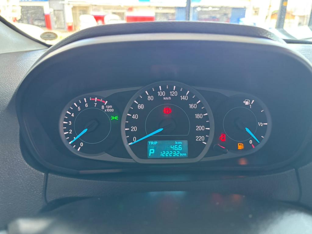 FORD Ka + Sedan - Foto