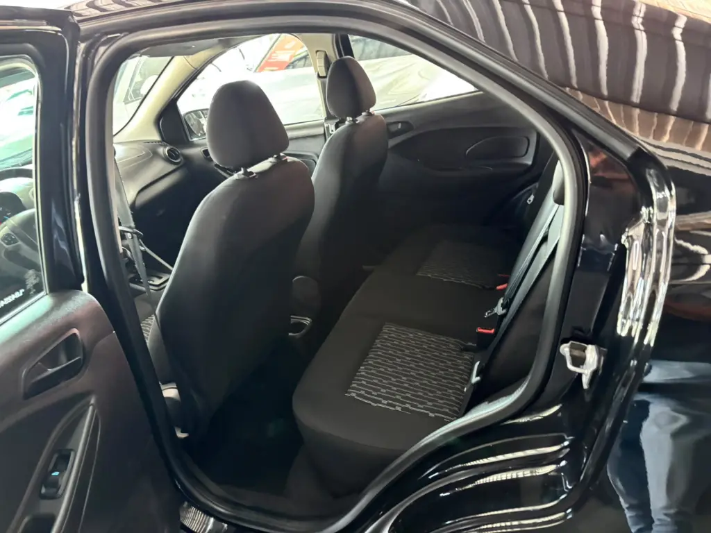 FORD Ka + Sedan - Foto