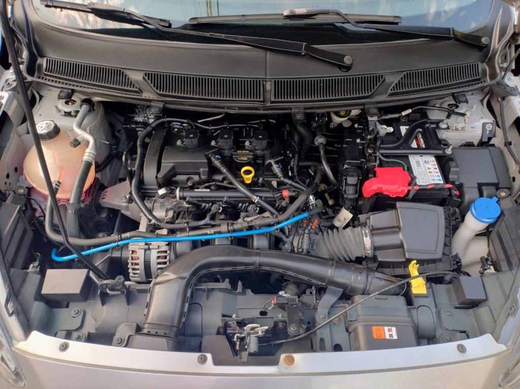 FORD Ka + Sedan - Foto