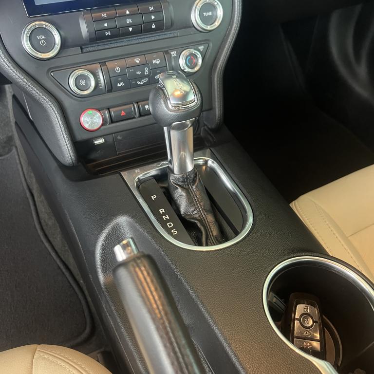 FORD Mustang - Miniatura