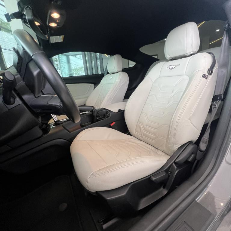 FORD Mustang - Miniatura