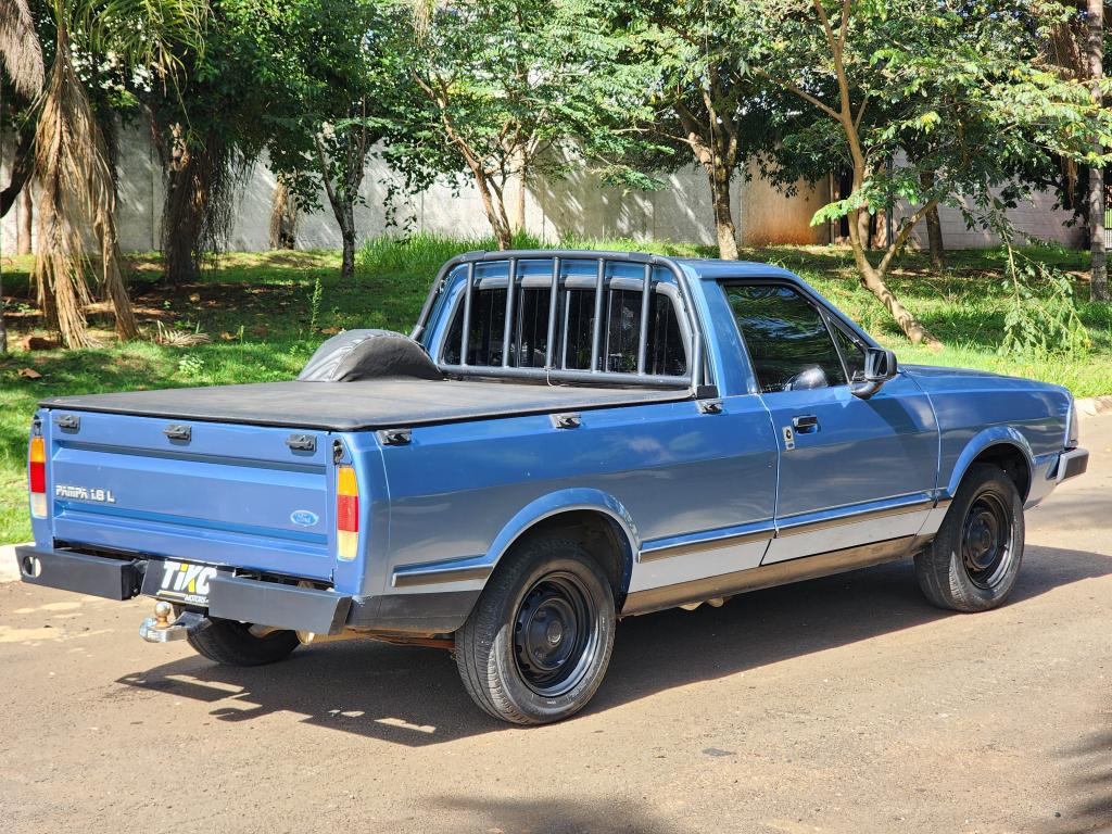 FORD Pampa - Foto