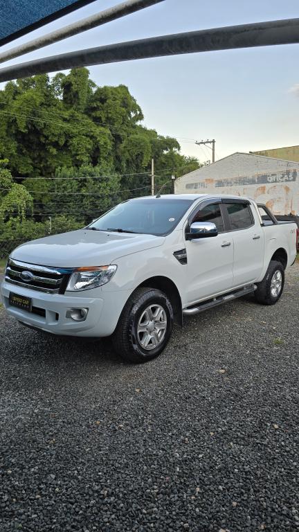 FORD Ranger - Foto