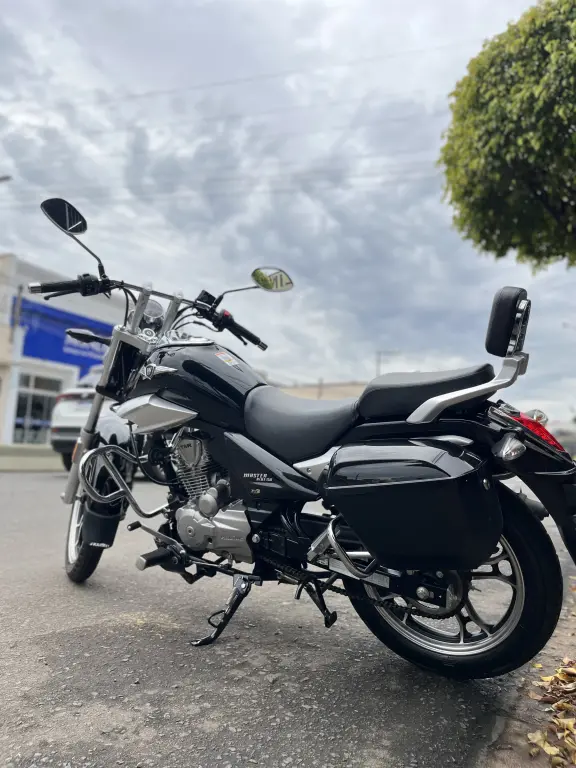 HAOJUE Master Ride 150 - Foto