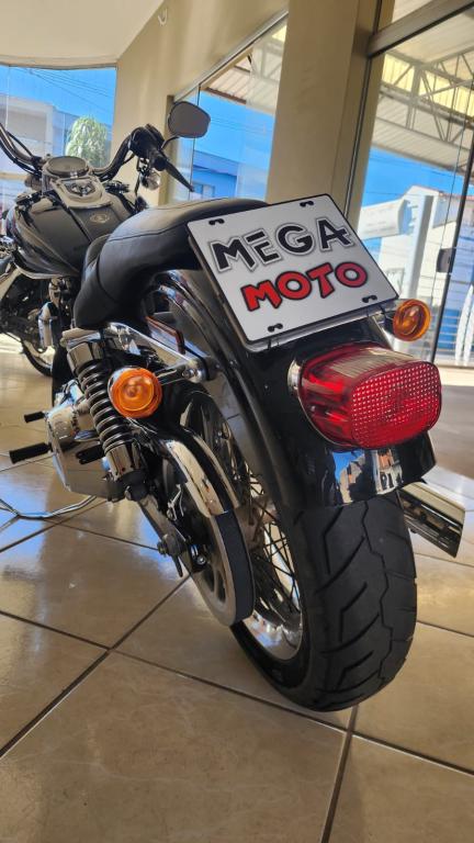 HARLEY DAVIDSON Dyna Super Glide Custom - Foto