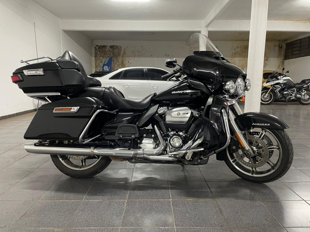 HARLEY DAVIDSON Electra Glide Ultra Limited - Foto