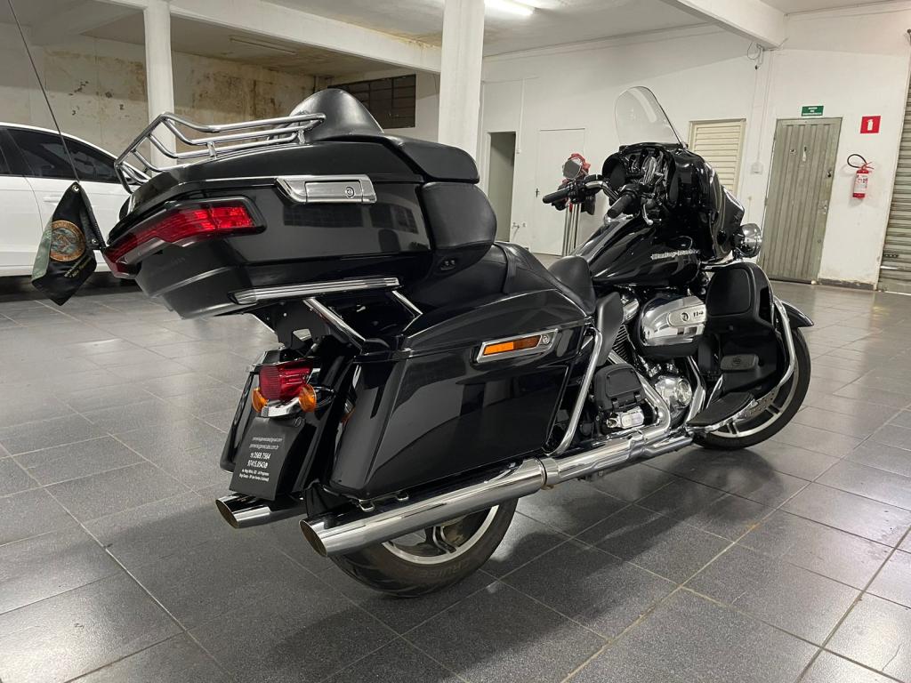 HARLEY DAVIDSON Electra Glide Ultra Limited - Foto