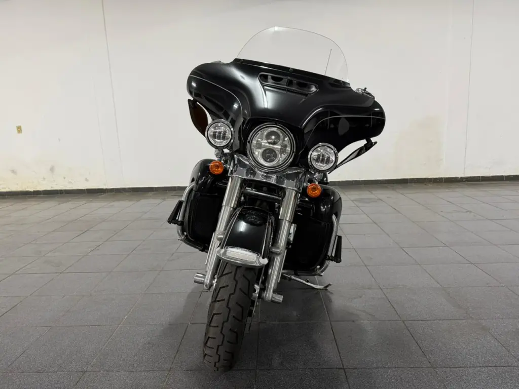 HARLEY DAVIDSON Electra Glide Ultra Limited - Foto