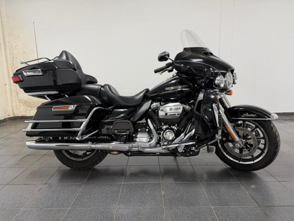 HARLEY DAVIDSON Electra Glide Ultra Limited - Foto