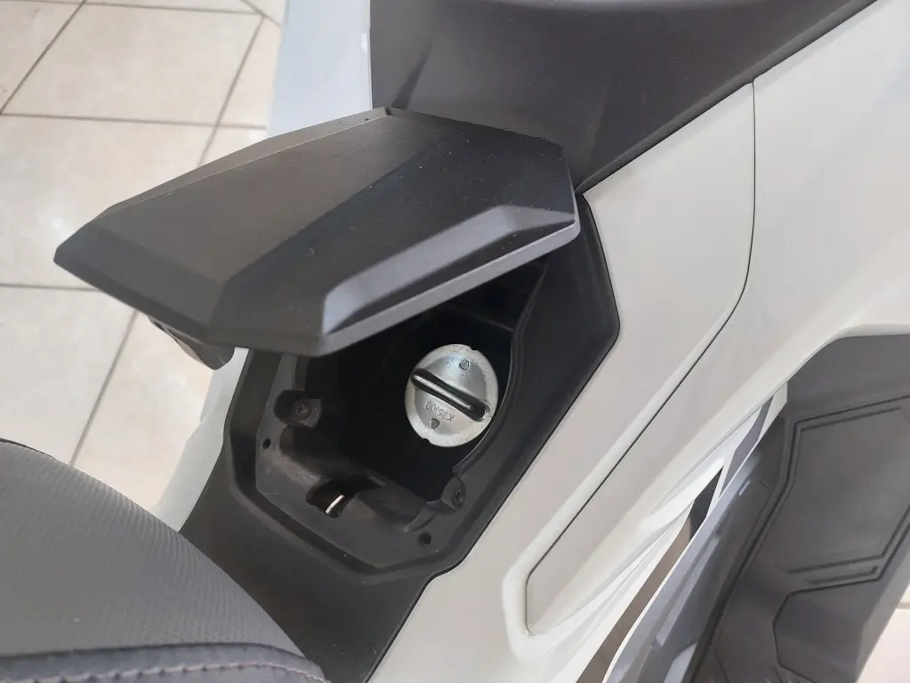 HONDA ADV 150 - Foto