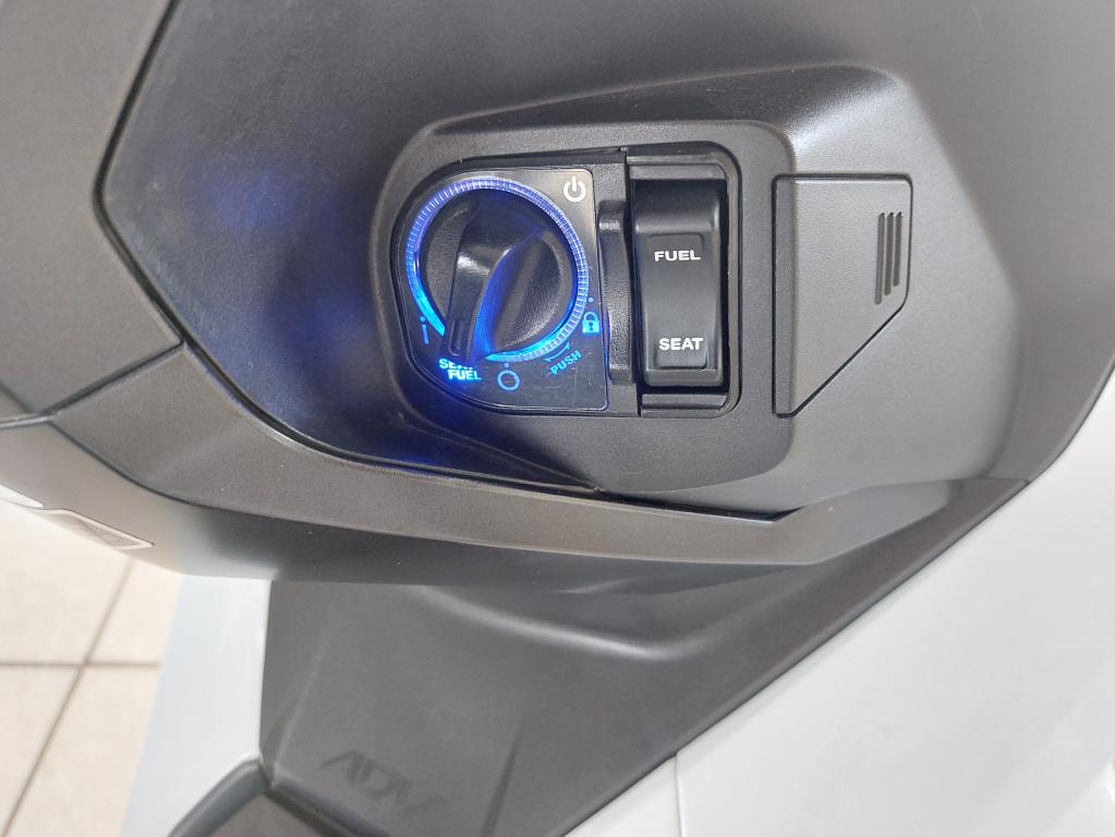 HONDA ADV 150 - Foto