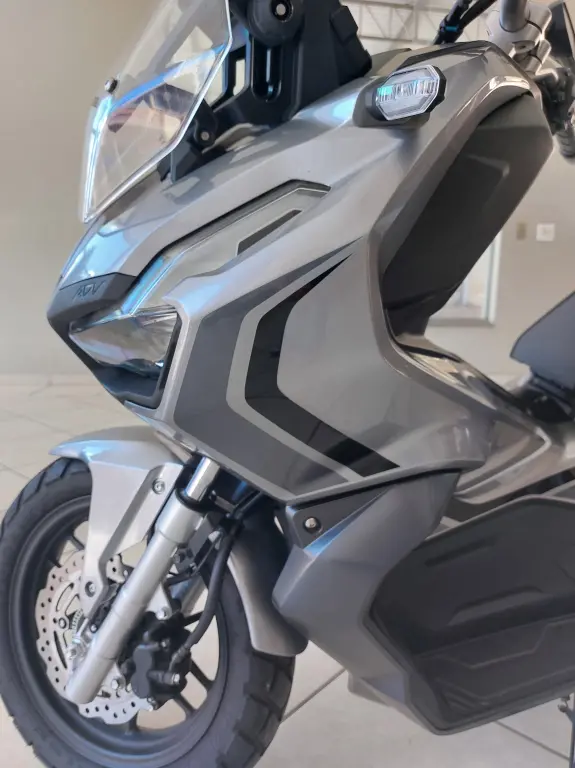 HONDA ADV 150 - Foto