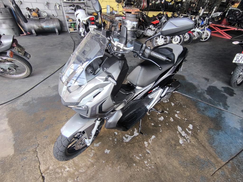 HONDA ADV 150 - Foto