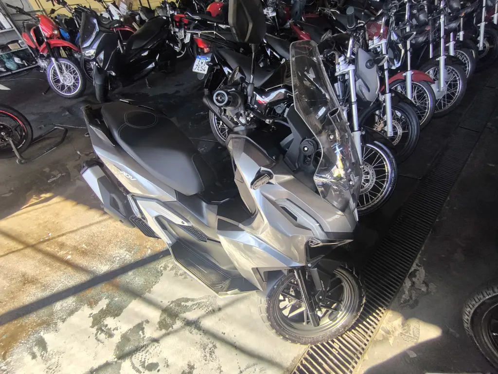 HONDA ADV 160 - Foto