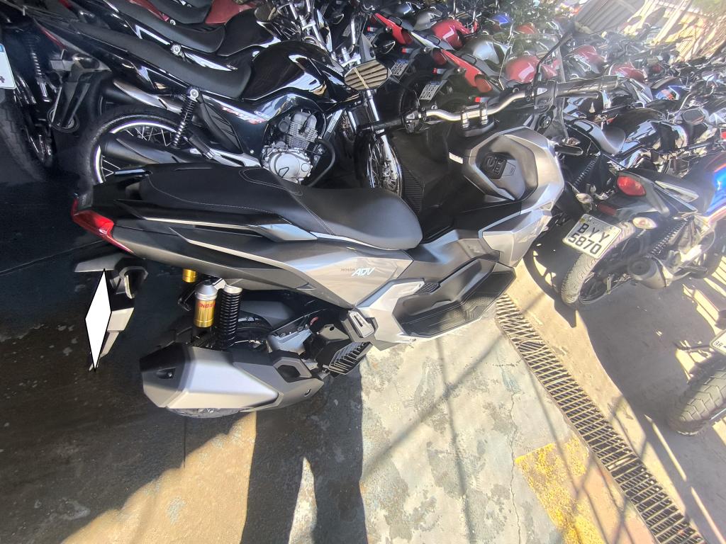 HONDA ADV 160 - Foto