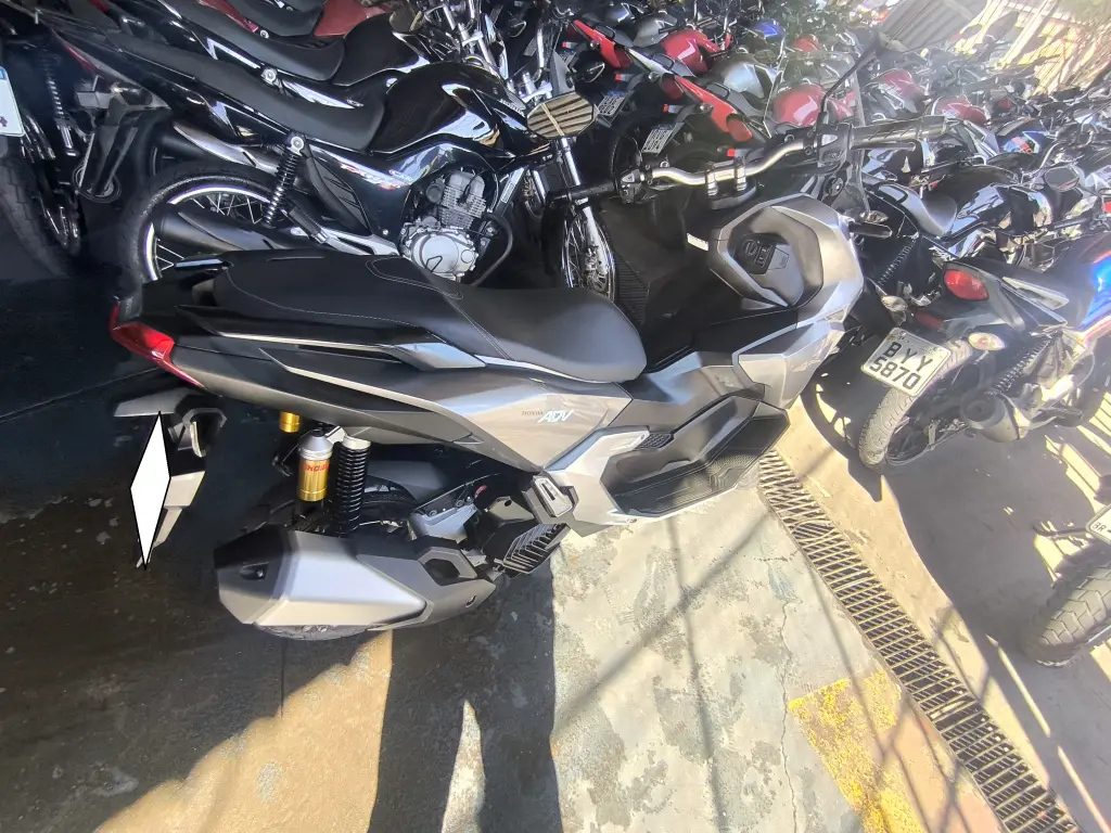 HONDA ADV 160 - Foto