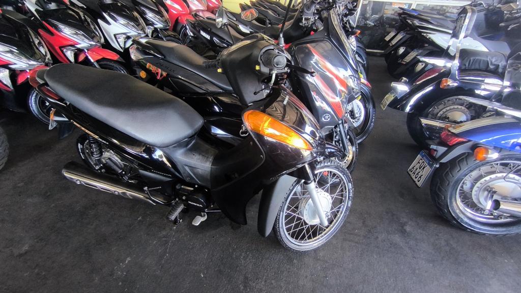 HONDA Biz 100 - Foto