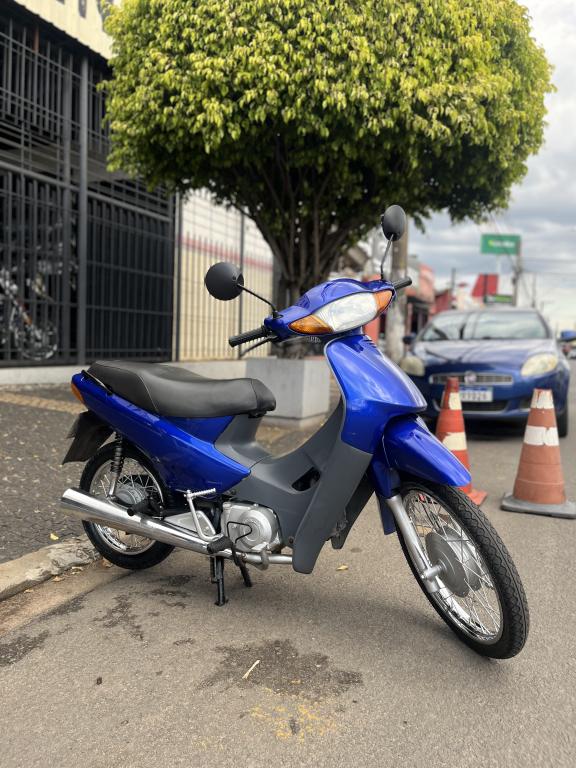 HONDA Biz 100 - Foto