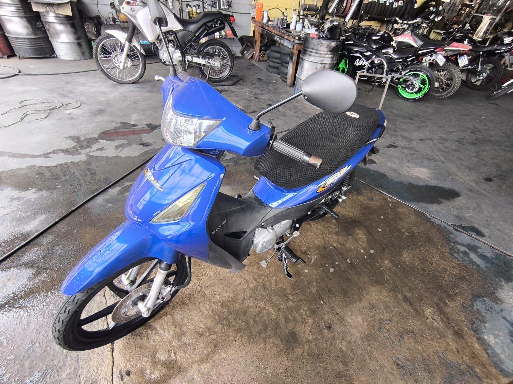 HONDA Biz 125 - Foto