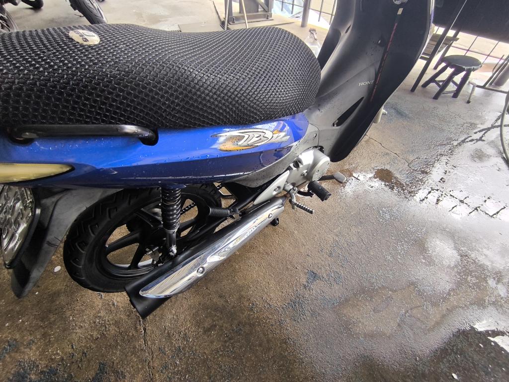HONDA Biz 125 - Foto