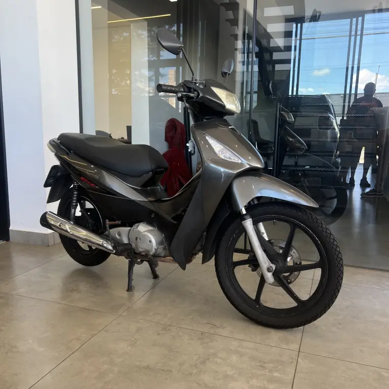 HONDA Biz 125 - Foto