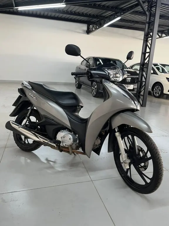 HONDA Biz 125 - Foto