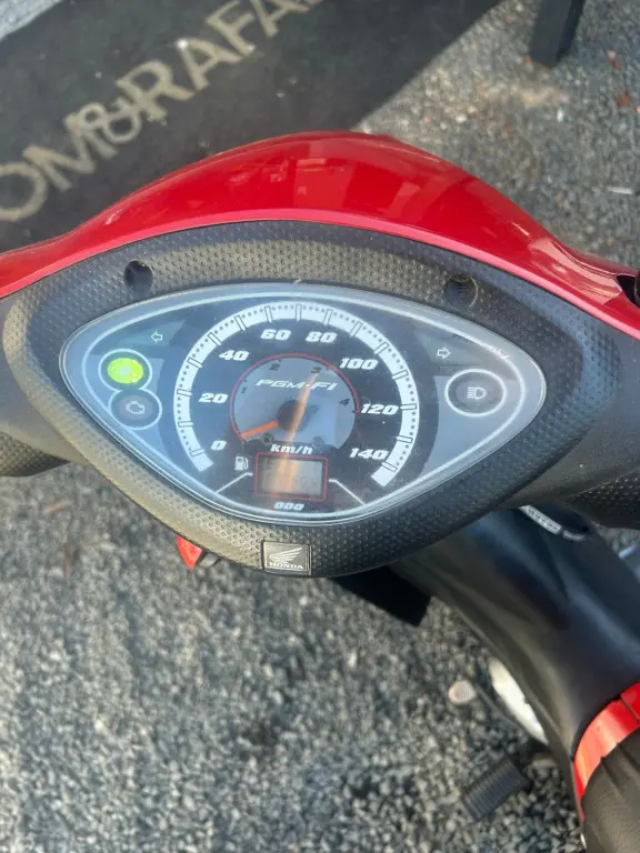 HONDA Biz 125 - Foto