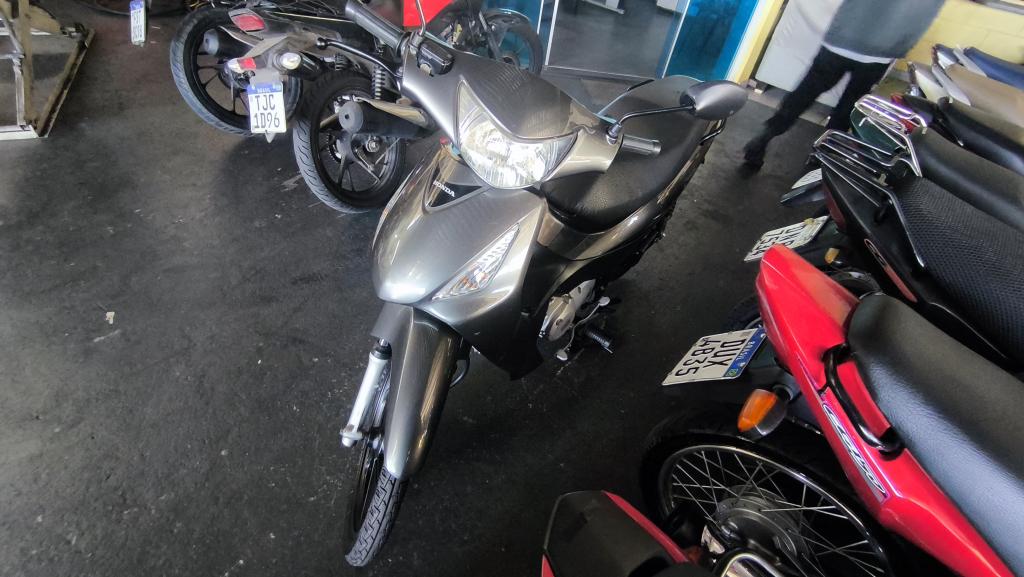 HONDA Biz 125