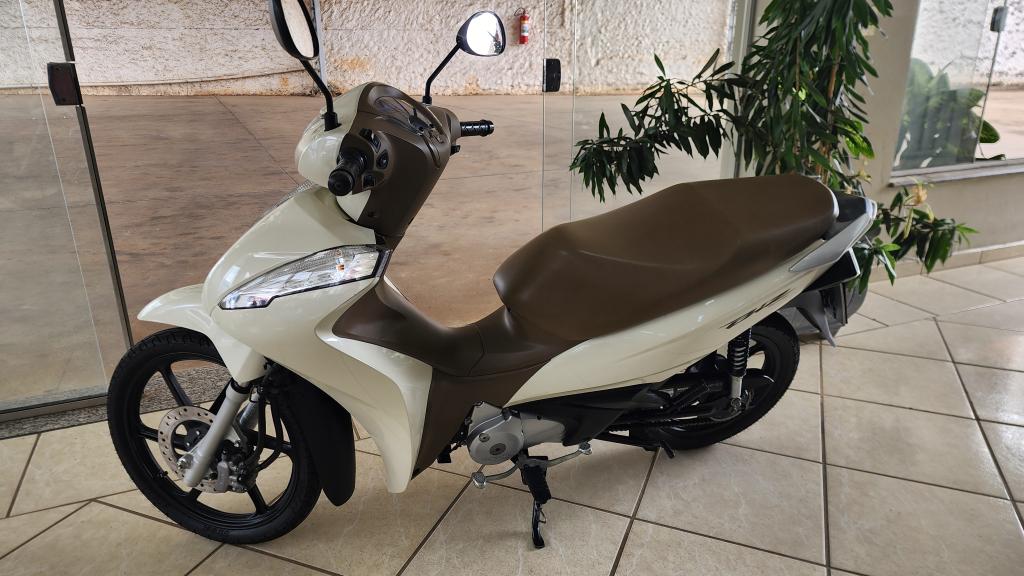 HONDA Biz 125 - Foto