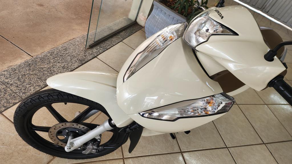 HONDA Biz 125 - Foto