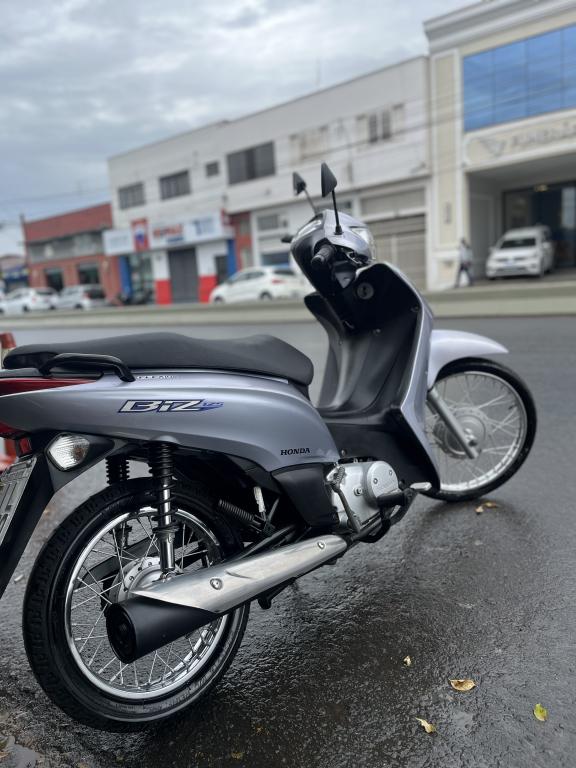 HONDA Biz 125 - Foto