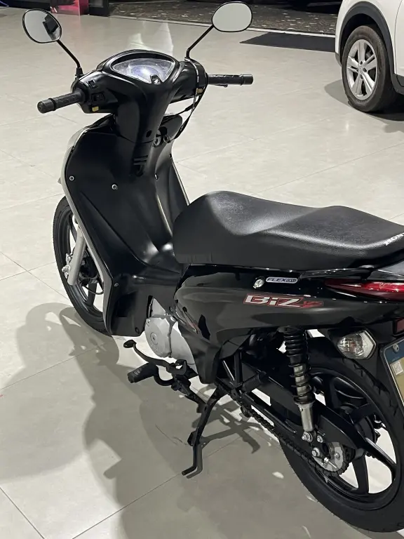 HONDA Biz 125 - Foto