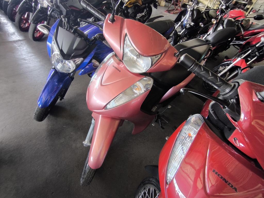 HONDA Biz 125 - Foto