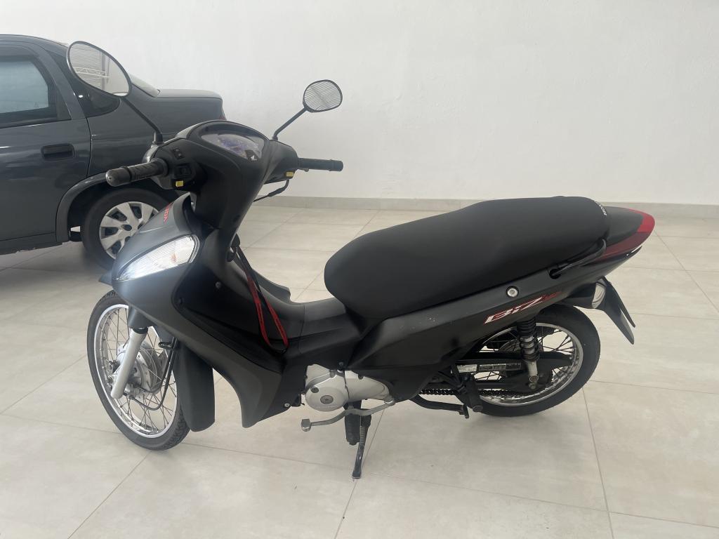 HONDA Biz 125 - Foto