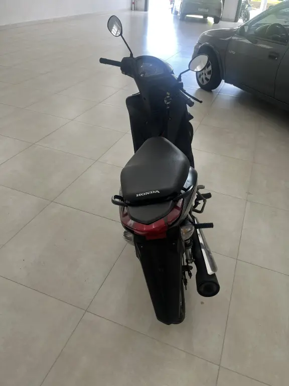 HONDA Biz 125 - Foto