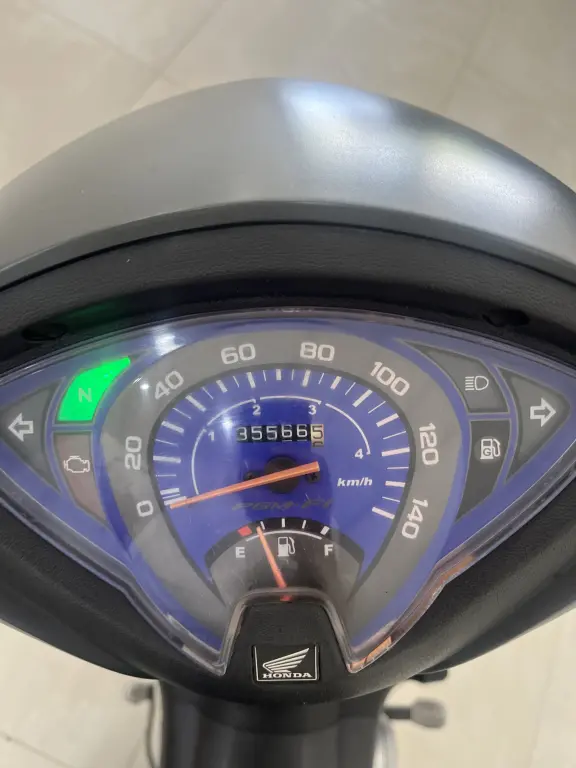 HONDA Biz 125 - Foto