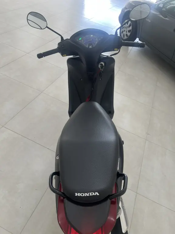 HONDA Biz 125 - Foto