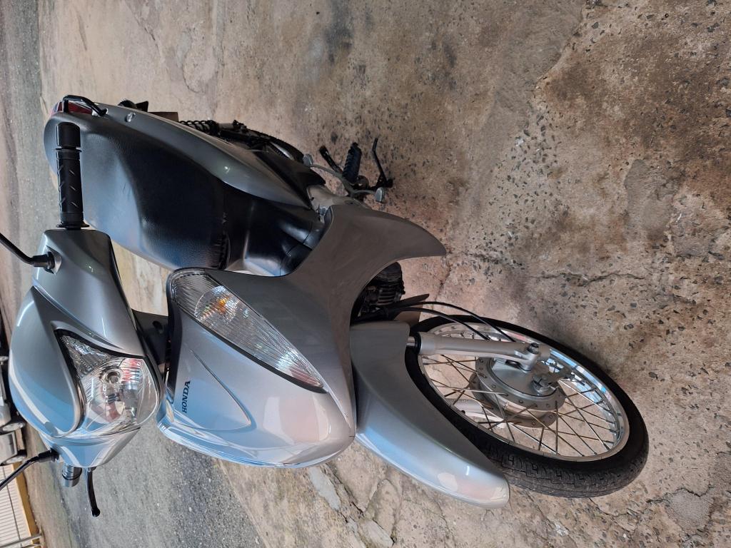 HONDA Biz 125