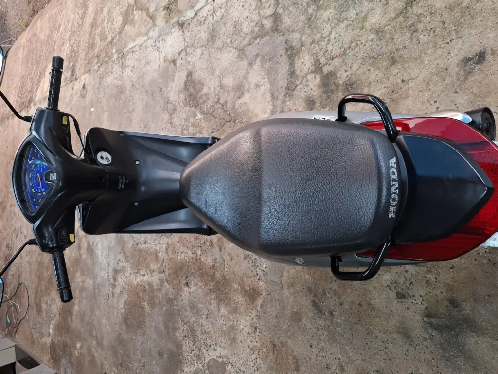 HONDA Biz 125 - Foto