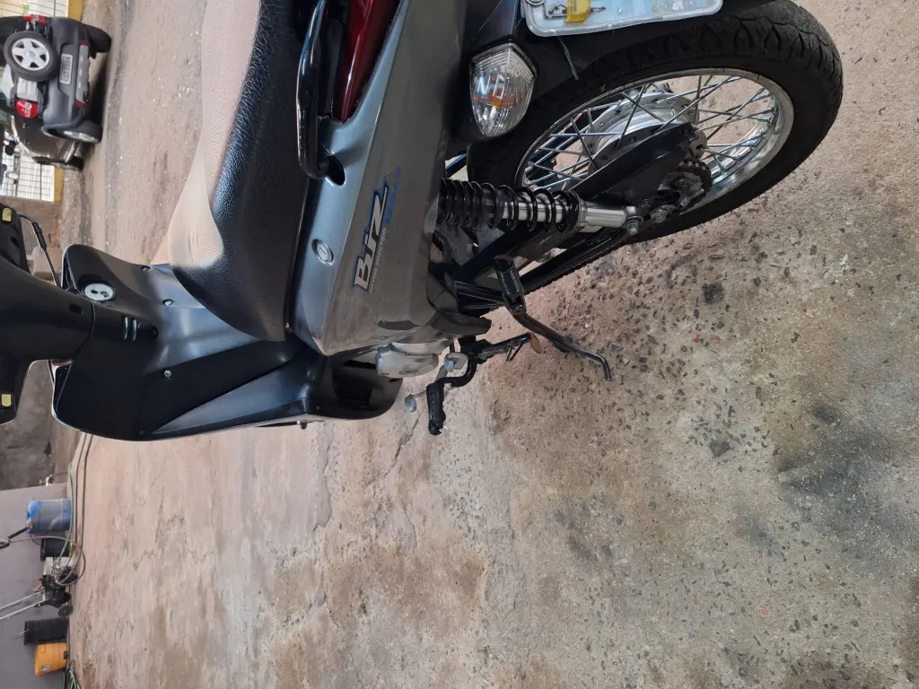 HONDA Biz 125 - Foto