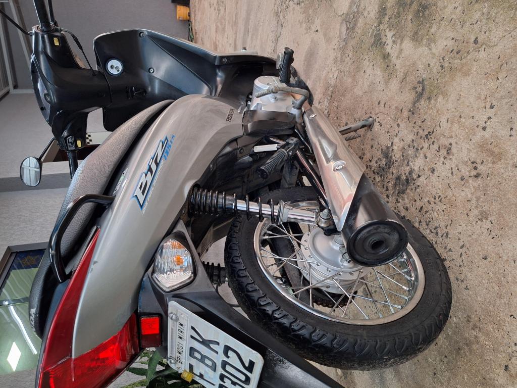 HONDA Biz 125 - Foto