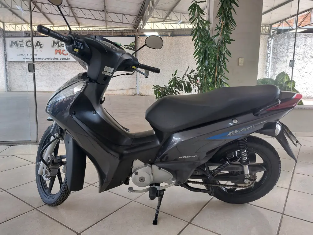 HONDA Biz 125 - Foto
