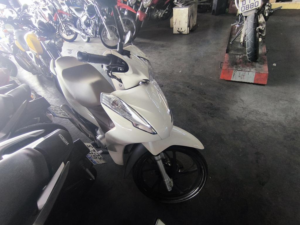 HONDA Biz 125 - Foto