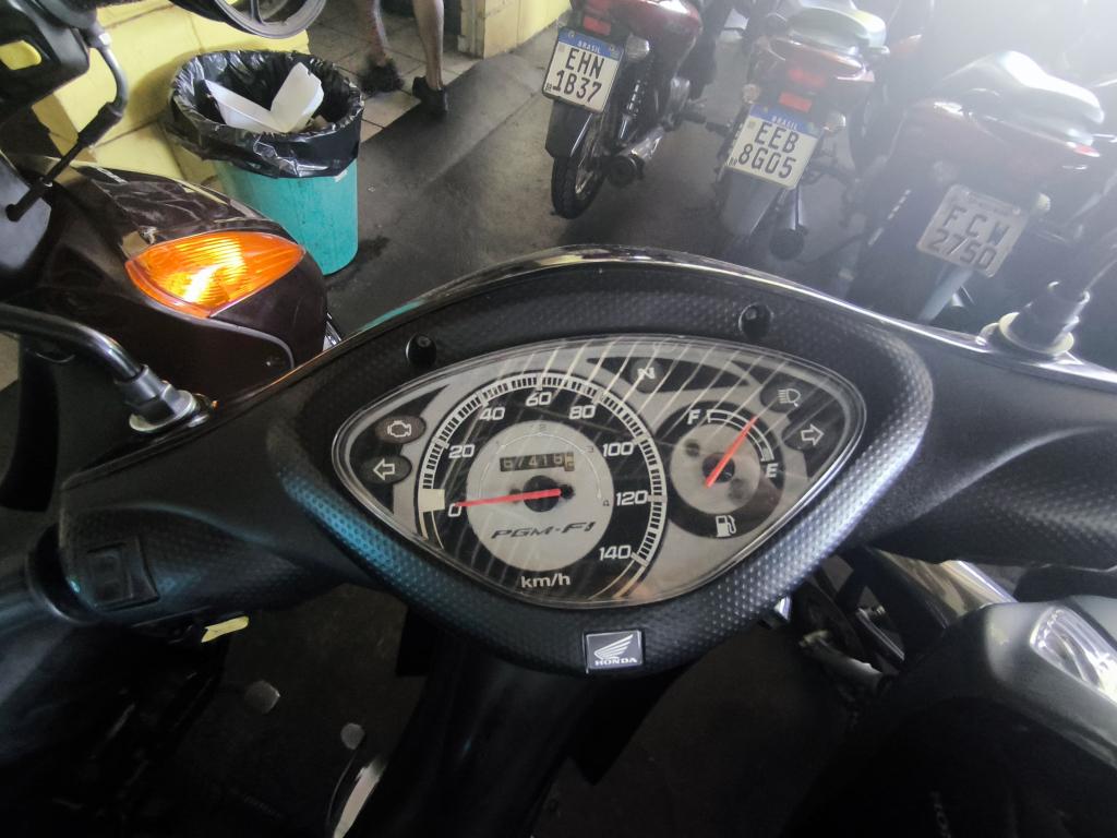 HONDA Biz 125 - Foto